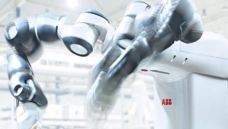 ABB YuMi双臂机器人引领人机协作新时代